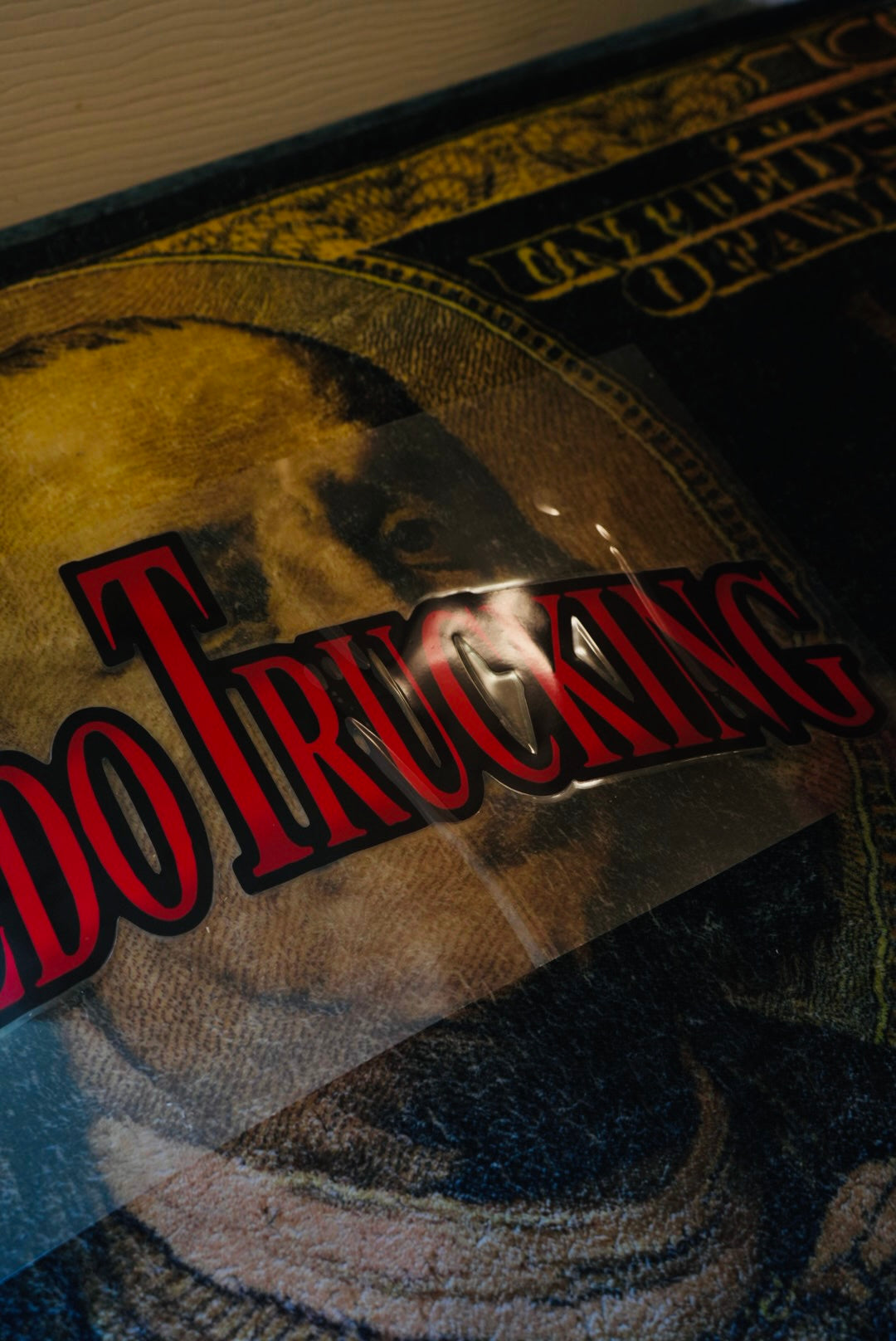 Zero Miedo Trucking Red Decal