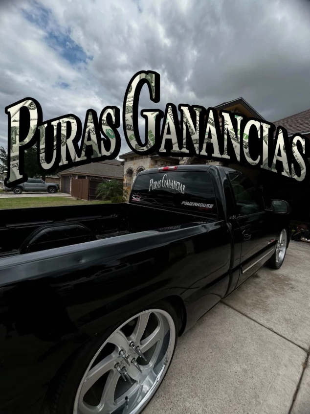 Puras Ganancias Decal